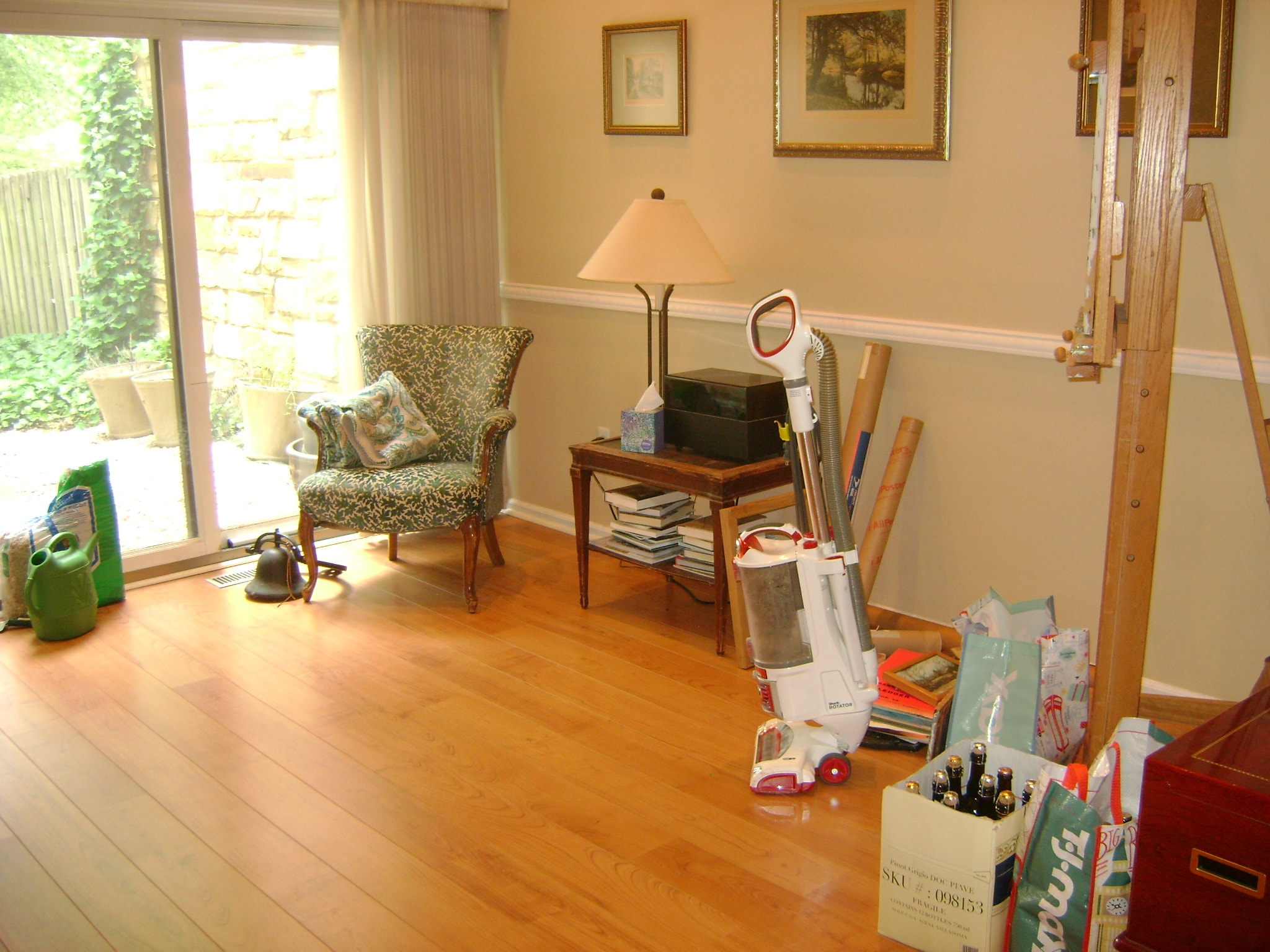 Dining Area - Before