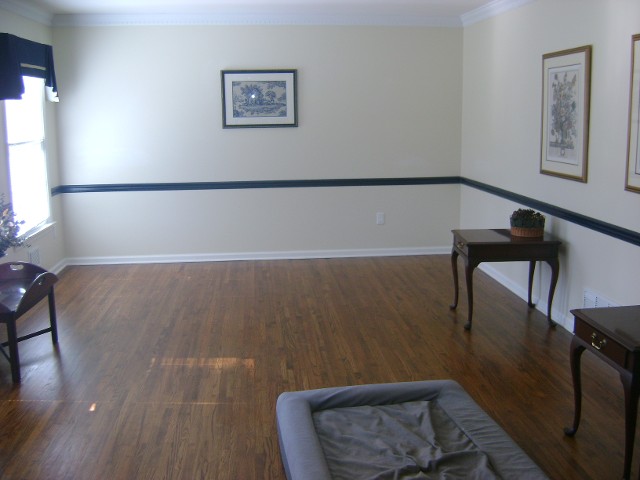 Empty Old Living Room - Before